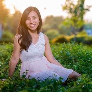 Meet your Posher, Laura